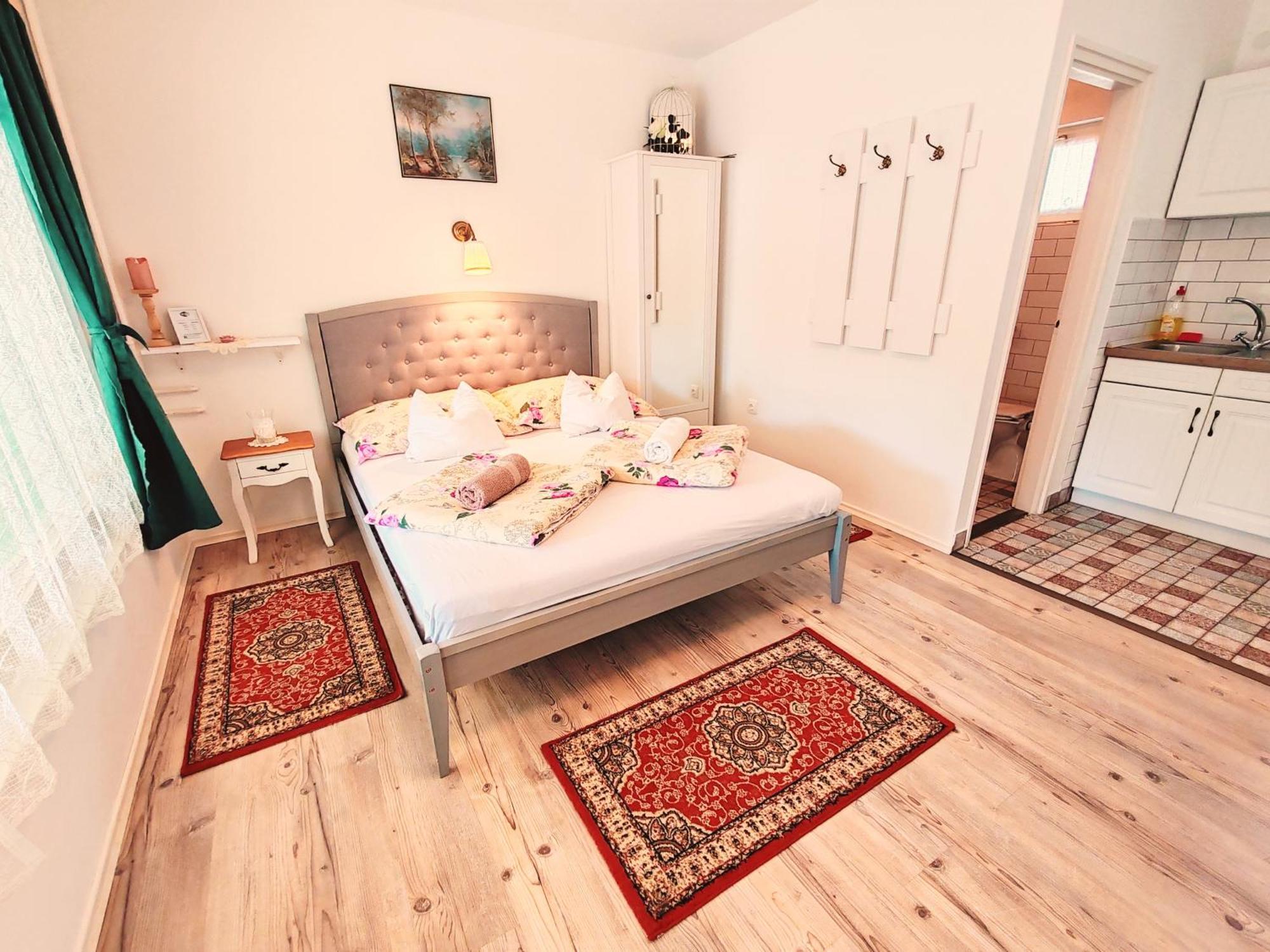 Elisoria Apartments تشيرستوموي المظهر الخارجي الصورة