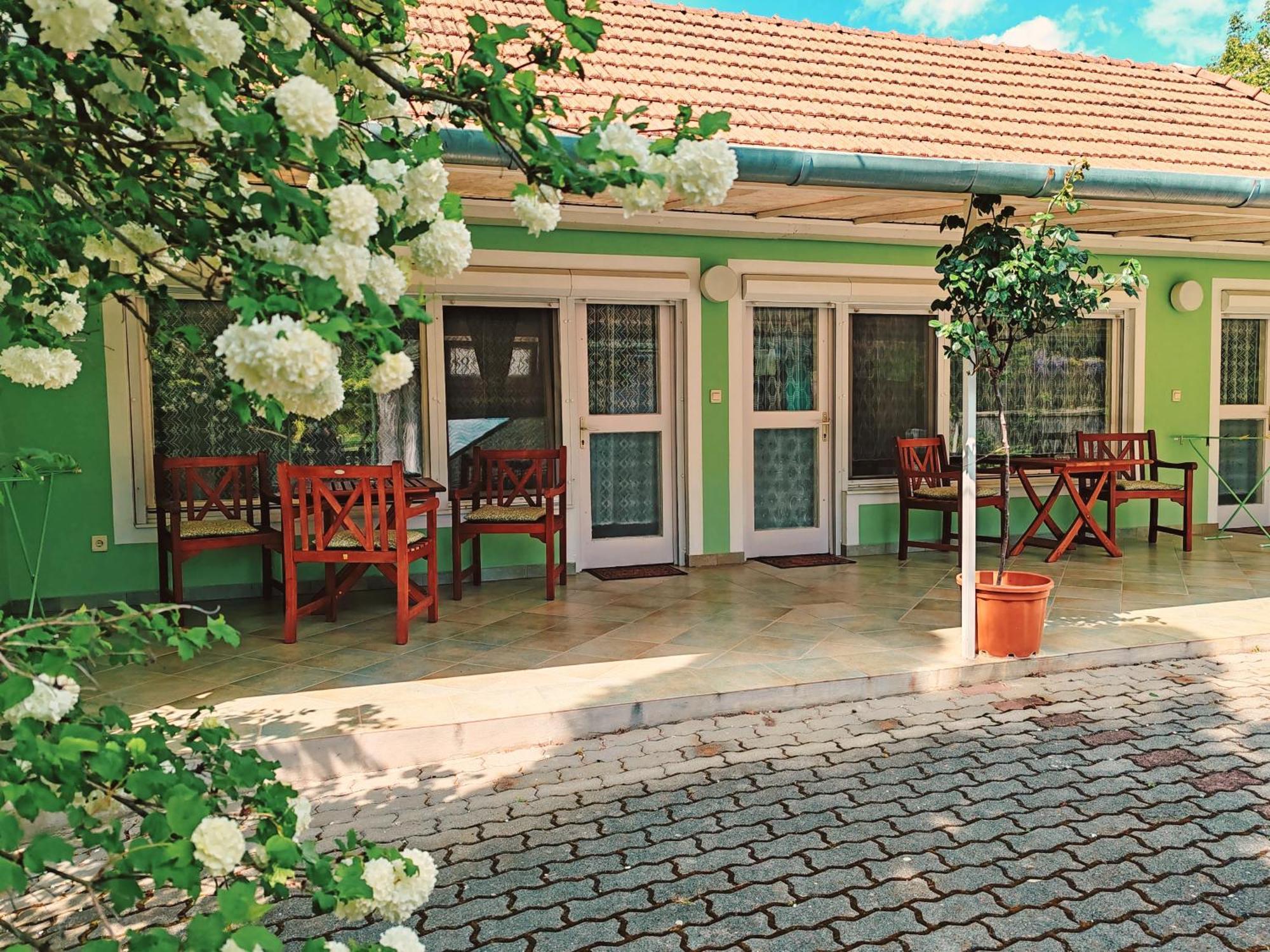 Elisoria Apartments تشيرستوموي المظهر الخارجي الصورة